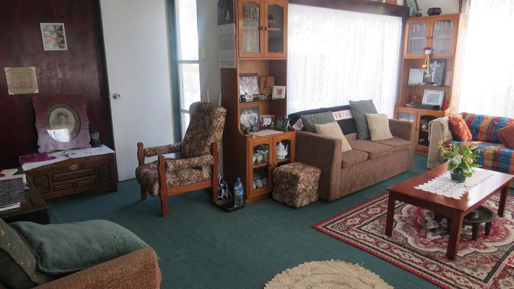 Dayspring Lodge Nuku'alofa Extérieur photo